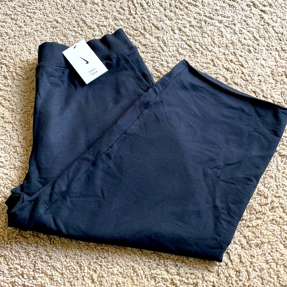 Nike Yoga Crop Raw Hem Bottoms